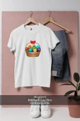 Oversize Paskalya Sepeti Ve Yumurtalar  Tasarımlı Unisex T-Shirt thumbnail 7