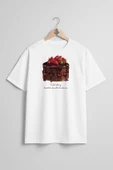 Oversize Çilekli Ve Çikolatalı Pasta Göğüs Tasarımlı Unisex T-Shirt thumbnail 7