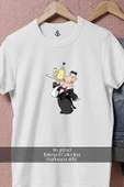 Oversize Waiter Wirh Tray And Champagne  Tasarımlı Unisex T-Shirt thumbnail 10