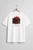 Oversize Çilekli Ve Çikolatalı Pasta Göğüs Tasarımlı Unisex T-Shirt thumbnail 5