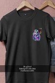 Oversize Renkli Aslan Silüeti Cep Tasarımlı Unisex T-Shirt thumbnail 10