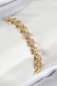 VIP Seri Pirinç Zirkon Taşlı Sıralı Yıldız Model Gold Renk Kadın Bileklik - TJ-BB7697 - 1