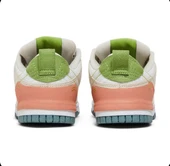 Dunk Low Disrupt 2 Easter thumbnail 4