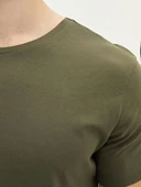 LC Waikiki Casual Bisiklet Yaka Kısa Kollu Basic Penye Erkek Tişört thumbnail 4