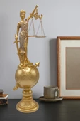 Themis Adalet Terazisi Heykeli ve Dünya Biblo Gold 37cm thumbnail 12
