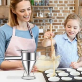 Paslanmaz Çelik Standlı El Mum Dökme ve Pasta Jöle Dağıtıcı El Hunisi - 3