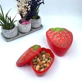 2'li İç İçe Geçebilen Çilek Model Saklama ve Beslenme Kabı Seti (550 ml + 250 ml) - 3