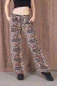 MORESUN Desenli Beli Lastikli Rahat Kalıp Bol Paça Pantolon thumbnail 4