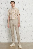 AltınYıldız Classics Erkek Bej Slim Fit Dar Kesim Yan Cepli Balıksırtı Desenli Esnek Pantolon thumbnail 2