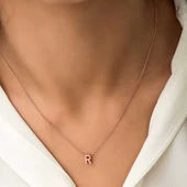 Gümüş Rose 3 Boyutlu R Harf Bayan Kolye thumbnail 1