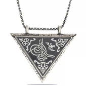 Gümüş Üçgen İçi Açılabilen Tuğra Muskalık Kolye thumbnail 1