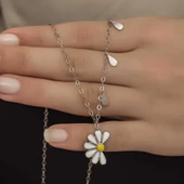 Gümüş Rodyum Papatya Seviyor Sevmiyor Bayan Kolye thumbnail 1