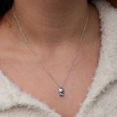 Gümüş Mistik Topaz Taşlı Sevimli Kedi Kolye thumbnail 4