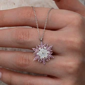 Gümüş Pembe Lotus Desenli Çiçek Kadın Kolye - 1