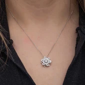 ​Gümüş Yıldız Baget Taşlı  Dönen Stres Kadın Kolye thumbnail 4