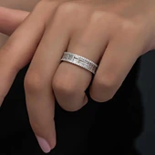 Gümüş Sıralı Baget Taşlı Kadın Yüzük thumbnail 1