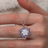 Gümüş Mor Lotus Desenli Çiçek Kadın Kolye thumbnail 1