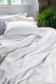 Cozy Nest Çift Kişilik Dama Desenli Yatak Örtüsü Otel Tipi Lüx Beyaz Pike 200x220cm - 2
