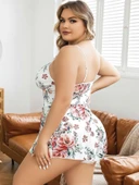 Bicomi Büyük Beden Beyaz Üstüne Çiçek Desenli Dantel İşlemeli İnce Askılı Şort Gecelik thumbnail 3