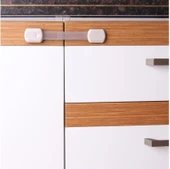 Agubugu Baby - Ayarlanabilir Çok Amaçlı Kilit - 1 Adet Çok Renkli - 9