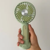 Masa Üstü Standlı USB ile Şarj Olabilen 3 Ayarlı Fan Modlu Çanta Tipi El Fanı thumbnail 4