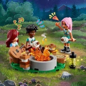 LEGO Friends Macera Kampı Şirin Kulübeler 42624-7 Yaş ve Üzeri Kız ve Erkek Çocuklar için 3 Mini Bebek ve 1 Tilki Figürü - 2