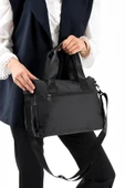 571 collections Ultra Hafif Şik ve Su Geçirmez Orta Boy Omuz,El Çantası Siyah Model: (571-13-9L) thumbnail 3