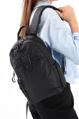 571 collections Ultra Hafif Şik ve Su Geçirmez Orta Boy Sırt Çantası Siyah Model: (571-13-9C) thumbnail 1