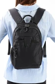 571 collections Ultra Hafif Şik ve Su Geçirmez Orta Boy Sırt Çantası Siyah Model: (571-13-9C) thumbnail 2