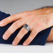 Siyah Zirkon Taşlı Çizgili 925 Ayar Gümüş Yüzük thumbnail 2