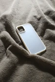 İphone 11 Uyumlu Yanları Renkli Sert Silikonlu Kılıf - 1