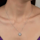 Swarovski Taşlı Gümüş Melek Bayan Kolye thumbnail 2