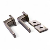 İnox Titanyum Oda Tipi Kapı Kolu Rozetli Sağ Sol Uygun Modern İç Kapı Kilitli 1 Takım thumbnail 3