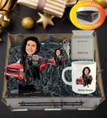 Kişiye Özel Karikatür, Anahtarlıklı Ve Kupa Hediye Sepeti thumbnail 1