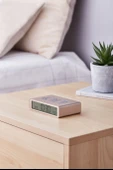 Lexon Flip Klasik Şarj Edilebilir Alarm Saat Dore - 6