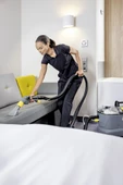 Karcher Puzzi 10/1 Halı Yıkama Makinesi thumbnail 9