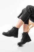 165-225 Siyah Bağcıklı Fermuarlı Günlük Kadın Bot - 1