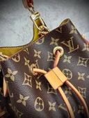LOUIS VUITTON - NeoNoe Small - 3
