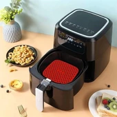 BUFFER® Renkli Isıya Dayanıklı Yıkanılabilir Silikon Fırın Ve Airfryer Kare Pişirme Matı 21,5 Cm thumbnail 3