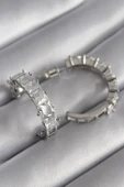 Pirinç Gümüş Renk Zirkon Taşlı Halka Model Kadın Küpe - TJ-BKP8610 thumbnail 1