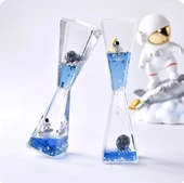 Uzay Temalı Dökülen Yağ Kum Saati thumbnail 1