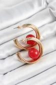 Pirinç Gold Renk Halka Model Kırmızı Boncuk Detay Kadın Küpe - TJ-BKP10366 thumbnail 1