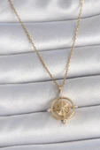 316L Çelik Gold Renk Zincir Zirkon Taşlı Pusula Model Kadın Kolye - TJ-BKO10039 thumbnail 1
