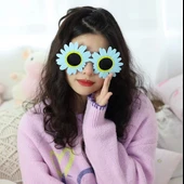 Mavi Renk Papatya Şekilli Parti Gözlüğü thumbnail 2