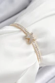 Pirinç Zirkon Taşlı X Detaylı Su Yolu Model Gold Renk Asansörlü Kadın Bileklik - TJ-BB7468 thumbnail 1