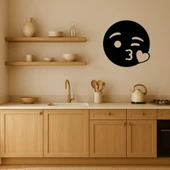 Öpücük Gönderen Yüz İfadeli Dekoratif Tablo - 2