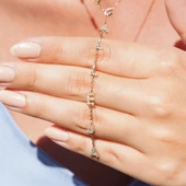 14 Ayar Altın Kaplama Kişiye Özel Kravat&Y Formunda Taşlı İsim Gümüş Kolye - CNS00650 - 1