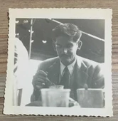 Kore Gazisi HASAN BASRİ DANIŞMAN'IN 1949'larda AMERİKA'DA ÇEKİLMİŞ 1 Adet FOTOĞRAF - ÖZEL ALBÜMÜNDEN - (Sahafiye Kitap) - 1