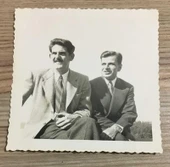 Kore Gazisi HASAN BASRİ DANIŞMAN'IN 1949'larda AMERİKA'DA ÇEKİLMİŞ 1 Adet FOTOĞRAF - ÖZEL ALBÜMÜNDEN - (Sahafiye Kitap) - 1