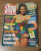 Yeni Süper SHOW 25 NİSAN 1993 Sayı 6 PARFÜM DOSYASI - LİSELERDE BIÇAKLI TERÖR TIRMANIYOR (Sahafiye Kitap) - 1